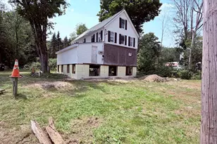 186 Whittier Rd, Tamworth, NH 03890 - Photo 1