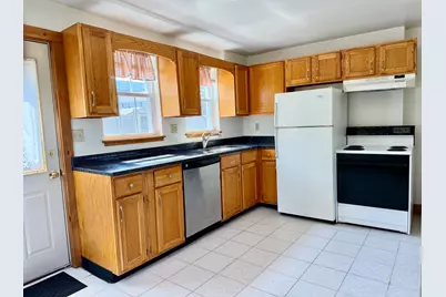 97 Concord Way, Portsmouth, NH 03801 - Photo 2
