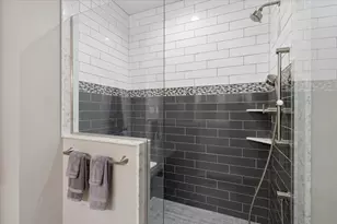 5 Pebble Beach Dr, Bedford, NH 03110 - Photo 24