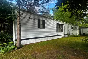 20 Kings Row, Epsom, NH 03234 - Photo 2