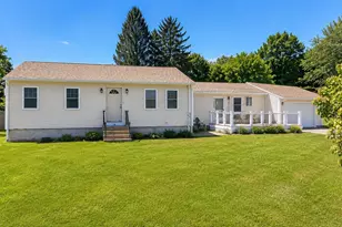 29 Haven Ln, Exeter, NH 03833 - Photo 1