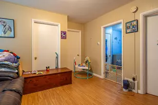 217 Cartier St, Manchester, NH 03102 - Photo 8
