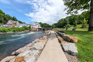 34 Pearl St, Franklin, NH 03235 - Photo 38