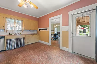 34 Pearl Street, Franklin, NH 03235 - Photo 10