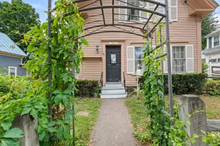 34 Pearl St, Franklin, NH 03235 - Photo 6