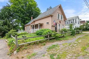 34 Pearl St, Franklin, NH 03235 - Photo 1