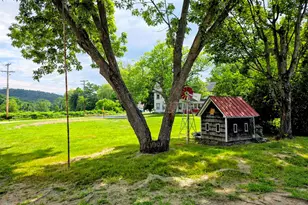 6 Locust St, Haverhill, NH 03785 - Photo 4