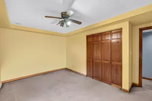 8 Raelynn Dr, Derry, NH 03038 - Photo 10