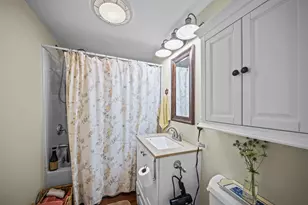 426 2nd St, Rollinsford, NH 03869 - Photo 14