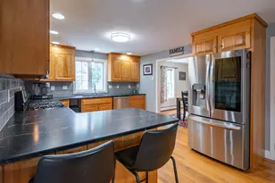 14 Village Dr, Atkinson, NH 03811 - Photo 10