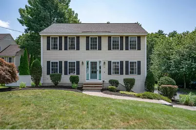 14 Village Drive, Atkinson, NH 03811 - Photo 2