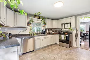 180 Hill Rd, Franklin, NH 03235 - Photo 10