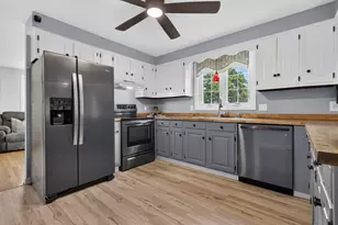 284 Corning Rd, Manchester, NH 03109 - Photo 14