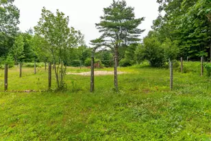 90 Champion Hill Rd, Effingham, NH 03882 - Photo 26