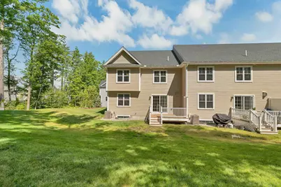 101 Centerwood Way, Manchester, NH 03102 - Photo 40