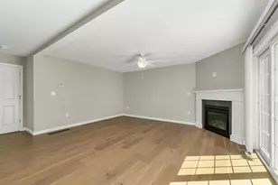 101 Centerwood Wy, Manchester, NH 03102 - Photo 16