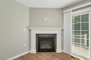 101 Centerwood Wy, Manchester, NH 03102 - Photo 18