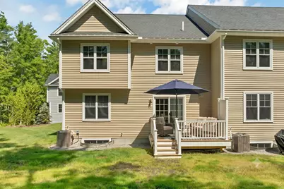 101 Centerwood Way, Manchester, NH 03102 - Photo 38