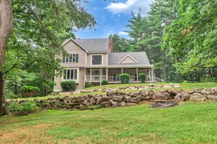 74 Spring Rd, Amherst, NH 03031 - Photo 2