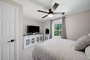 27 Old Manchester Rd, Raymond, NH 03077 - Photo 26