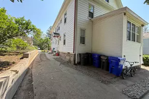 190 Ray St, Manchester, NH 03104 - Photo 6