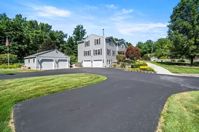 8 Forest Street, Londonderry, NH 03053 - Photo 4