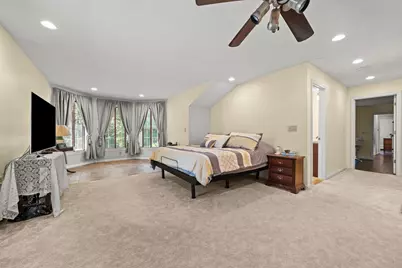 8 Forest Street, Londonderry, NH 03053 - Photo 30
