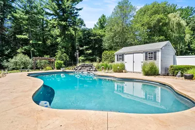 8 Forest Street, Londonderry, NH 03053 - Photo 50