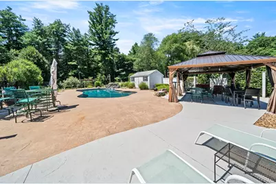 8 Forest Street, Londonderry, NH 03053 - Photo 52