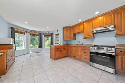 8 Forest Street, Londonderry, NH 03053 - Photo 42