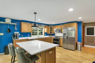 13 Durell Dr, Newmarket, NH 03857 - Photo 10