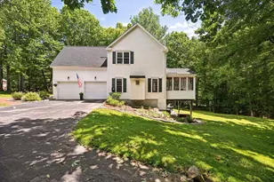 14 Whittier Dr, Bow, NH 03304 - Photo 6