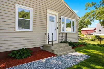 60 W Elmwood Avenue, Manchester, NH 03103 - Photo 2