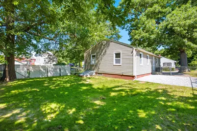 60 W Elmwood Avenue, Manchester, NH 03103 - Photo 22
