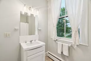 52 School St, Haverhill, NH 03765 - Photo 44