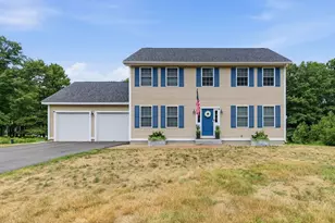 34 Dunbarton Center Rd, Bow, NH 03304 - Photo 2