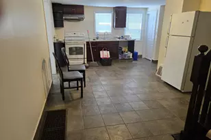 12 East Side Dr, Concord, NH 03301 - Photo 8