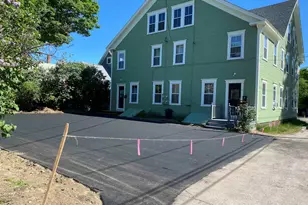 88 Bowman St, Laconia, NH 03246 - Photo 2