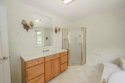 17 Glencliff Way, Nashua, NH 03063 - Photo 22