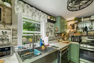 465 Littleton Rd, Whitefield, NH 03598 - Photo 8