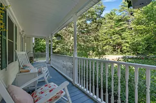 124 Riverwood Cir, Effingham, NH 03882 - Photo 10