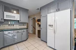 124 Riverwood Cir, Effingham, NH 03882 - Photo 32