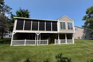 12 Twin Pond Cir, Exeter, NH 03833 - Photo 2