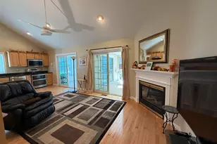 12 Twin Pond Cir, Exeter, NH 03833 - Photo 10