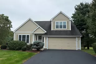 12 Twin Pond Cir, Exeter, NH 03833 - Photo 2
