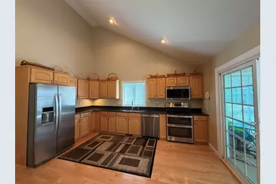 12 Twin Pond Circle, Exeter, NH 03833 - Photo 8