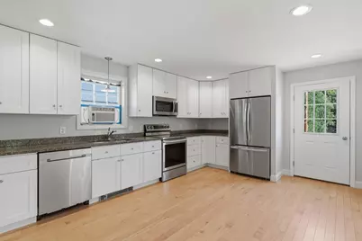 2 Evelyn Avenue, Raymond, NH 03077 - Photo 10