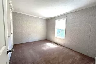 23 Conifer Pl, Londonderry, NH 03053 - Photo 6