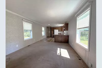 23 Conifer Place, Londonderry, NH 03053 - Photo 4