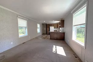 23 Conifer Pl, Londonderry, NH 03053 - Photo 4